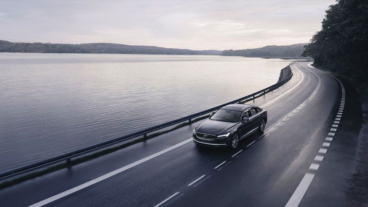 Velocità limitata a 180 km/h e dispositivo Care Key per tutte le nuove Volvo 8