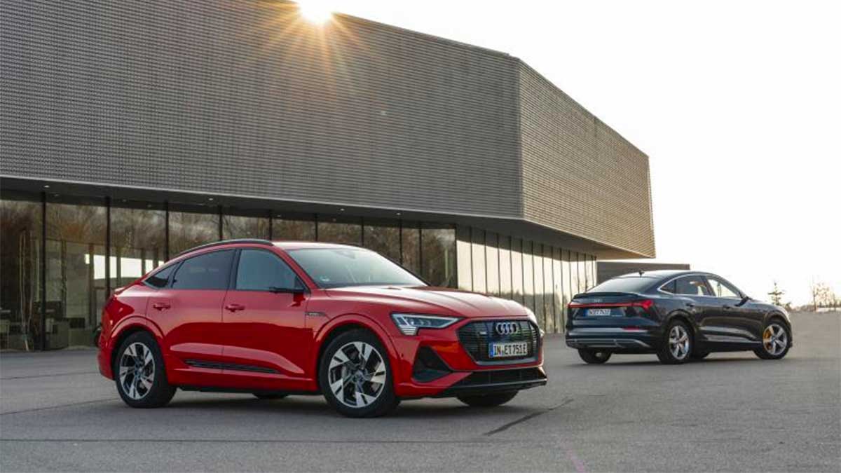 Audi e-tron: a listino le versioni Fast con ricarica a 22 kW in corrente alternata 4