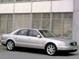 Audi A8: la prima generazione è già storica 6