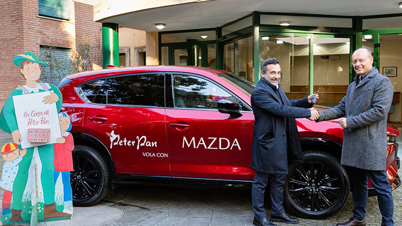 Mazda Italia e l’Associazione Peter Pan insieme contro i tumori pediatrici